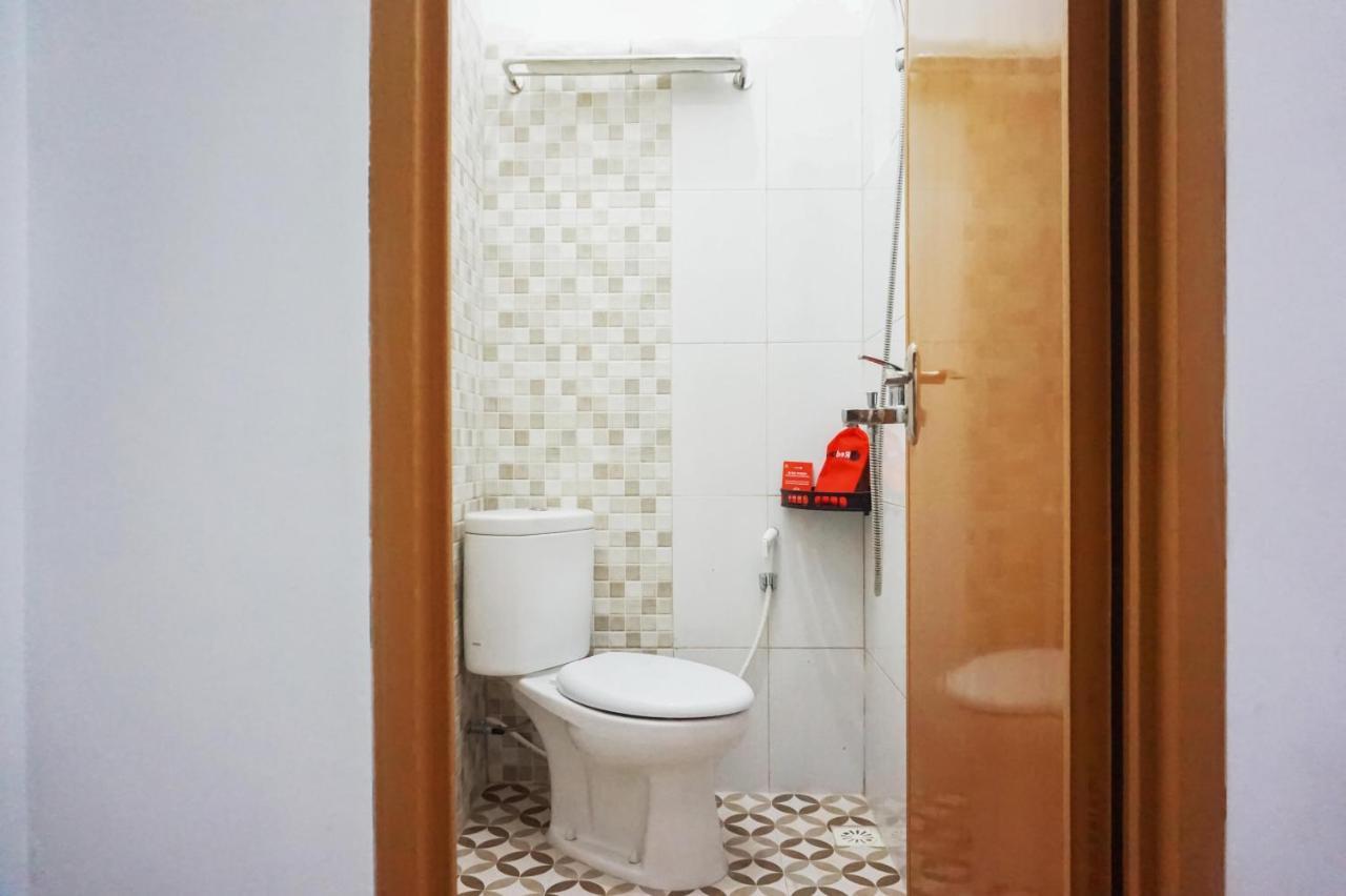 Reddoorz @ Jalan Danau Limboto Otel Malang Dış mekan fotoğraf