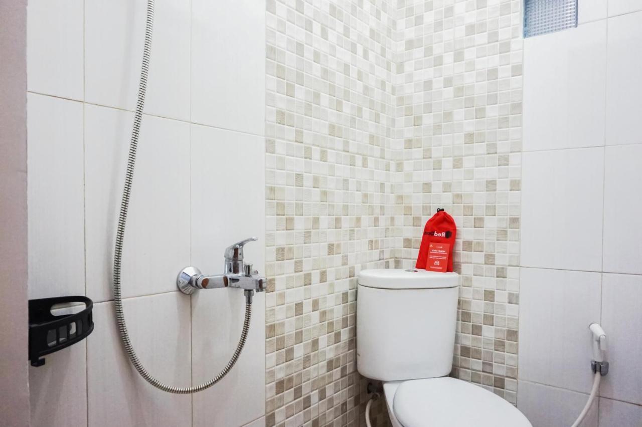 Reddoorz @ Jalan Danau Limboto Otel Malang Dış mekan fotoğraf