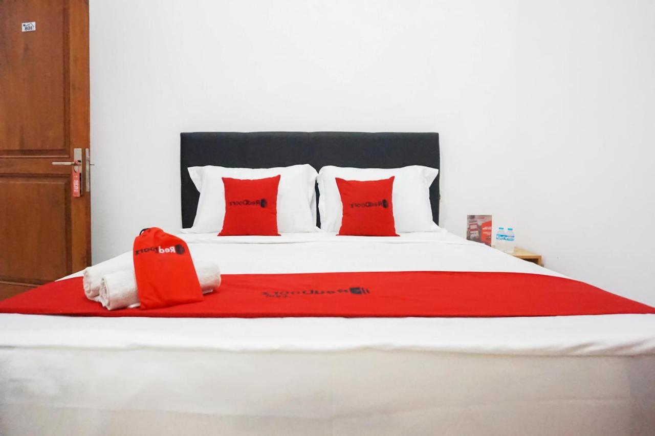 Reddoorz @ Jalan Danau Limboto Otel Malang Dış mekan fotoğraf
